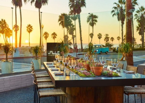 The Ultimate Guide to Oceanfront Dining: How to Choose the Perfect Seaside Restaurant